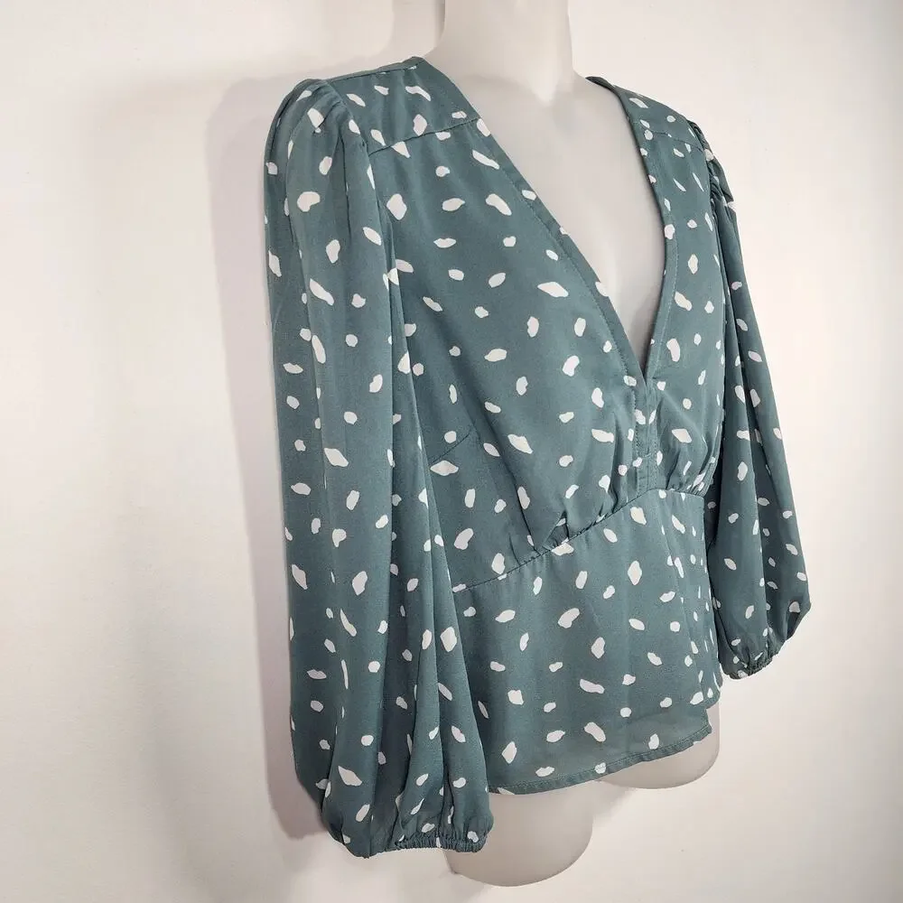 Abercrombie & Fitch Women’s Babydoll Top Green White Dots V Neck Smocking Medium